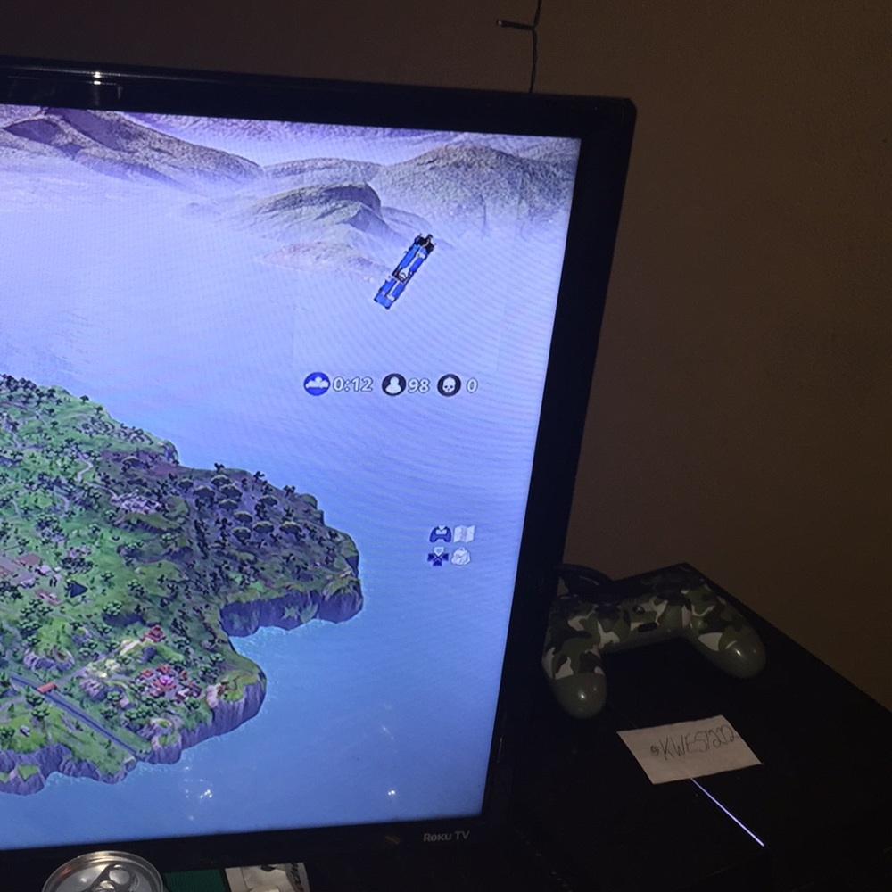 PS4 - Picture 4 of 4